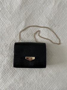 100% Leather croc detail bag (10 foto / 10)