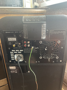 Колонка Sony (4 фото из 4)