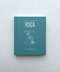 The Little Book of YOGA (1 foto / 3)