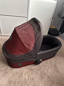 Cybex Balios S Lux, Scuderia Ferrari (4 фото из 5)