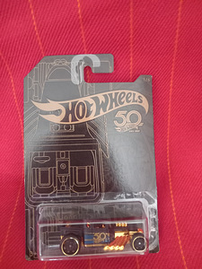 HOT WHEELS. Машины (1 фото из 5)