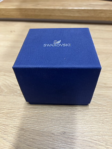 Ручные часы Swarovski (1 фото из 3)