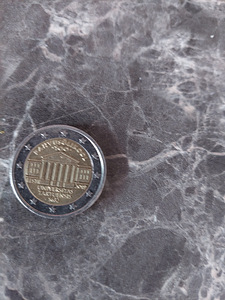 Продам монеты (1 фото из 5)