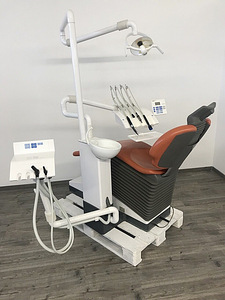 SIRONA C3+ Стоматологическая установка (4 фото из 10)