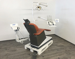 SIRONA C3+ Стоматологическая установка (6 фото из 10)