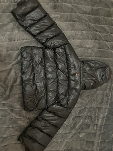 Куртка Nike (2 фото из 3)