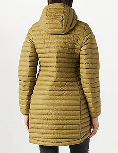 Uus HELLY HANSEN soojustatud jope S KOHE OLEMAS (2 foto / 4)