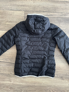 Женская куртка adidas (3 фото из 6)