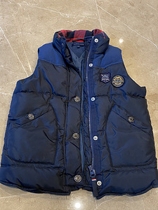 TOMMY HILFIGER , 116 cm. (1 foto / 6)
