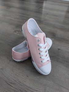 Кроссовки Tommy Hilfiger (1 фото из 6)