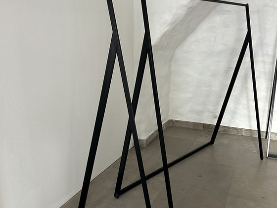 Racks for a clothing store / Riiulid riidepoe jaoks