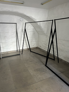 Racks for a clothing store / Riiulid riidepoe jaoks (2 foto / 5)