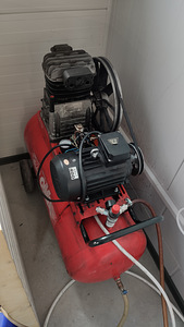 Kompressor OMA CT4 470L/min 200L (1 foto / 3)