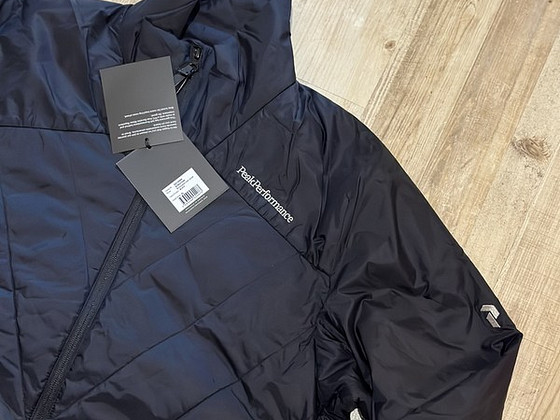 Утепленная подкладка Peak Performance новая