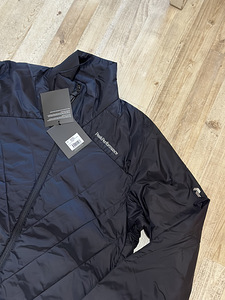 Утепленная подкладка Peak Performance новая (1 фото из 9)