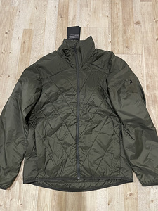 Утепленная подкладка Peak Performance новая (6 фото из 9)