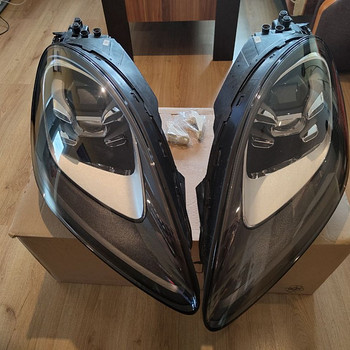 Светодиодные фары Porsche Cayenne 9Y0941033T, 9Y0941034T