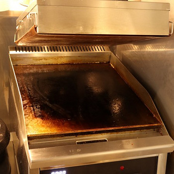 KONTAKTGRILL