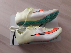 Nike Air Zoom Maxfly (1 foto / 4)