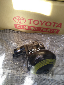 Toyota Land Cruiser 200 49041-60030 490A0-60010 490B0-60010 (3 foto / 3)