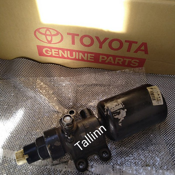 Toyota Land Cruiser 200 48020-60010 49147-60010 48991-60010