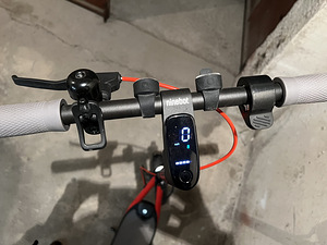 Segway Ninebot KickScooter D38E (3 foto / 3)