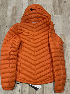 Peak Performance W Frost Down Hood naiste sulejope (2 foto / 9)
