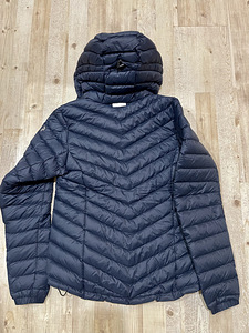 Peak Performance W Frost Down Hood naiste sulejope (7 foto / 9)
