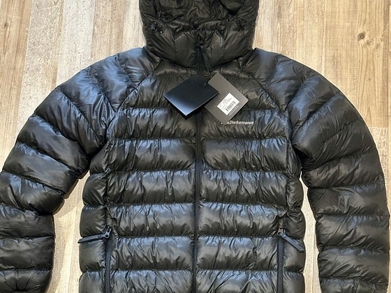 Куртка Peak Performance Tomic Jacket, зимняя куртка. Новинка
