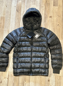 Куртка Peak Performance Tomic Jacket, зимняя куртка. Новинка (1 фото из 4)