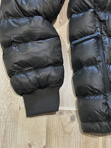 Куртка Peak Performance Tomic Jacket, зимняя куртка. Новинка (3 фото из 4)