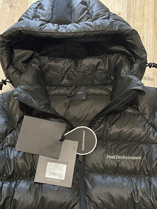Куртка Peak Performance Tomic Jacket, зимняя куртка. Новинка (4 фото из 4)