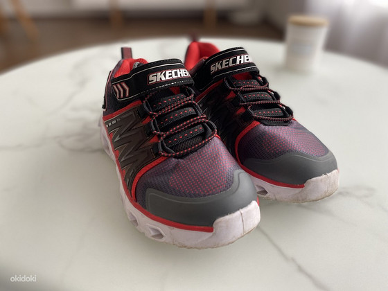 Skechers