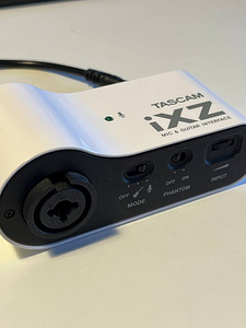 Tascam iXZ (1 фото из 2)