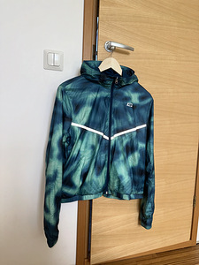 Nike W RPL IC WVN JKT CE (3 фото из 5)