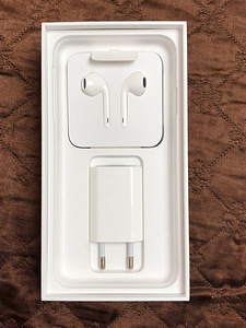 iPhone XS Max 256 ГБ (3 фото из 5)