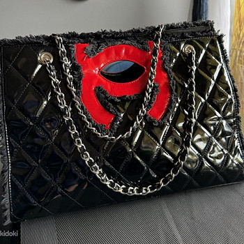 Специальная сумка Chanel . Новая!