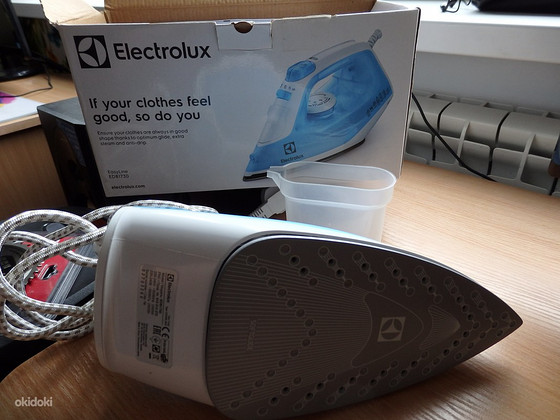 Утюг Electrolux Easyline EDB1730