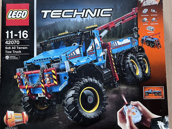 Lego Technic 42070 Эвакуатор 6x6
