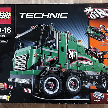 Lego Technic 42008 Recovery Truck