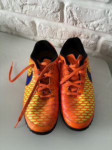 NIKE SHOES 37.5 (dpd free) (5 фото из 5)