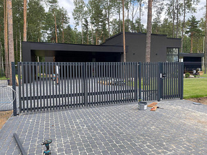 Aiamaterjalid. 3D aiapaneelid postid väravad (1 foto / 6)
