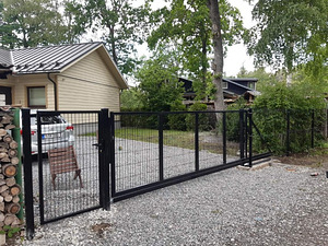 Aiamaterjalid. 3D aiapaneelid postid väravad (5 foto / 6)