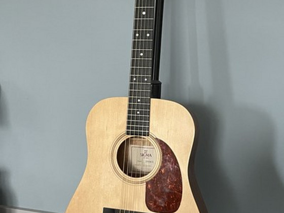 Sigma DSME shortscale dreadnought kitarr