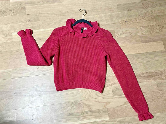 Новый свитер H&M с рюшами, размер S