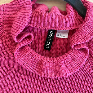 Uus H&M ruffle kampsun suurus S (3 foto / 3)
