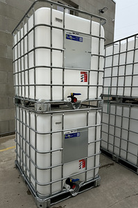 IBC KONTEINER 1000L PESTUD/PESEMATA (6 foto / 7)