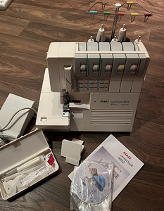 Coverlock Pfaff 4852 (2 фото из 2)
