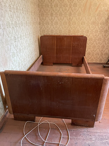 Vanaaegne voodi (2 foto / 3)
