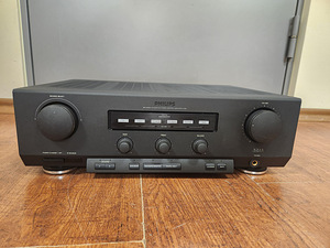 Интегральный стереоусилитель Philips FA930 (3 фото из 4)